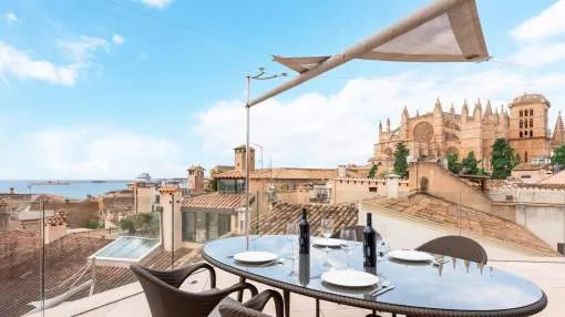 Duplex penthouse with cathedral and sea views in Palma Duplex penthouse with cathedral and sea views in Palma